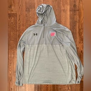 Men’s Under Armour Loose Large 1/4 Zip Wisconsin Badgers Hoodie